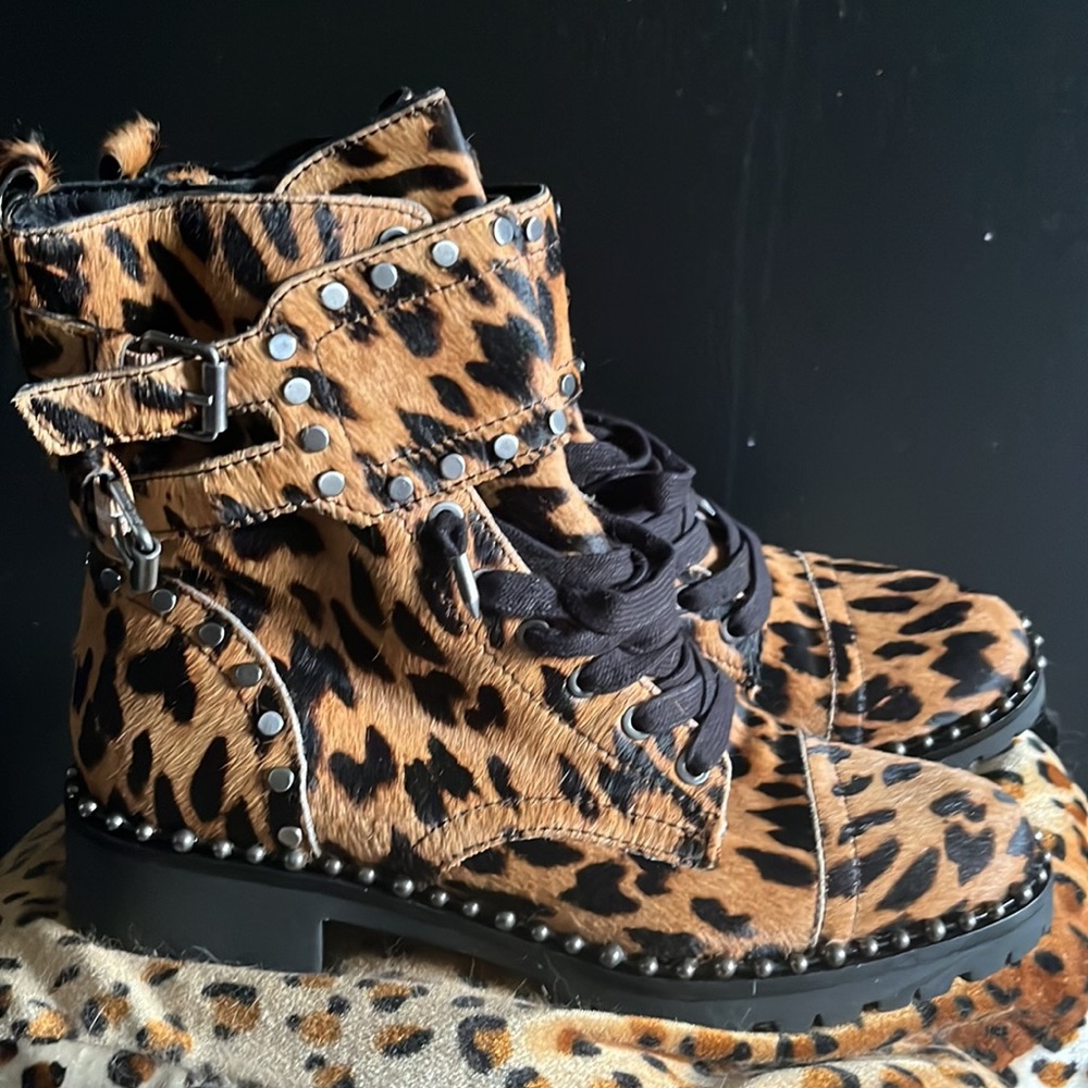 Leopard SAM EDELMAN ANKLE BOOTS‼️